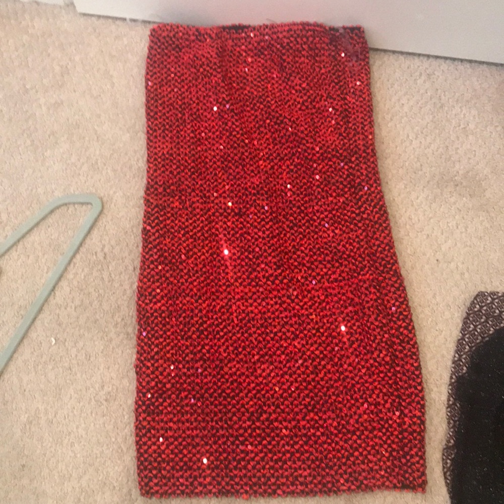NWOT Red sparkle bodycon dress